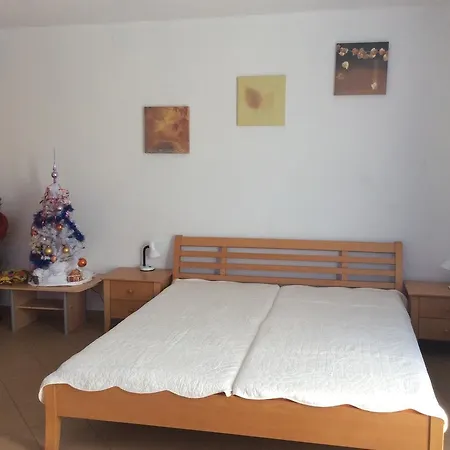 Riviera Lipno J4-12